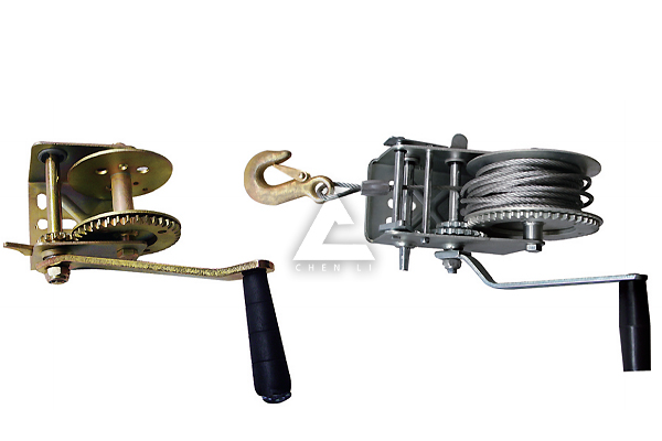 手搖雙向自鎖絞盤(pán)