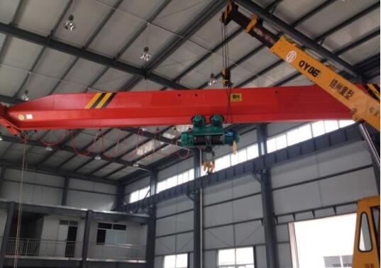 單梁起重機(jī)